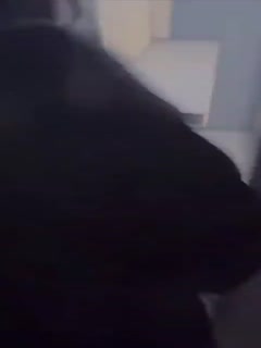 楼道爆插纹身妹